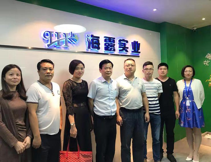 赏金船主·PG(中国游)官方网站