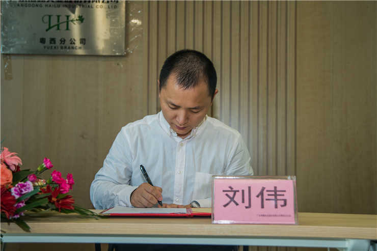 赏金船主·PG(中国游)官方网站