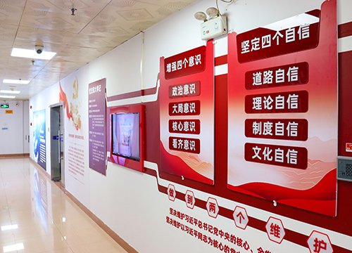 强化标杆引领，推进阵地建设